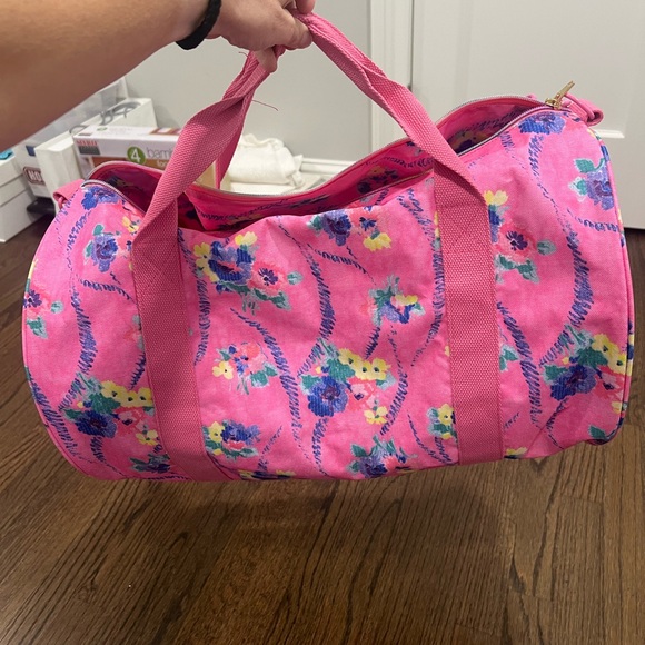 Love shack fancy/beach riot collab duffle bag - Picture 4 of 6